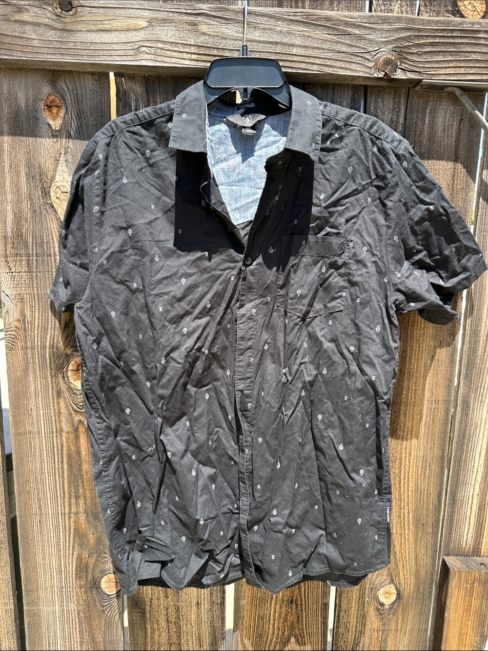 Volcom black  Classic Fit Shirt